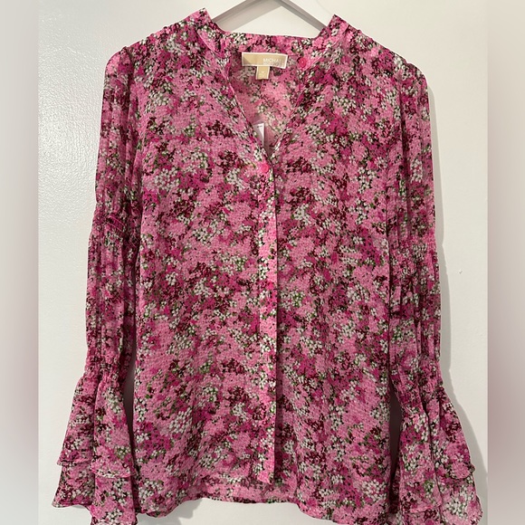 MICHAEL Michael Kors Tops - BNWT Michael Kors floral blouse